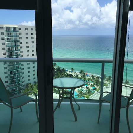 Hollywood On Beach Apartment Eksteriør bilde