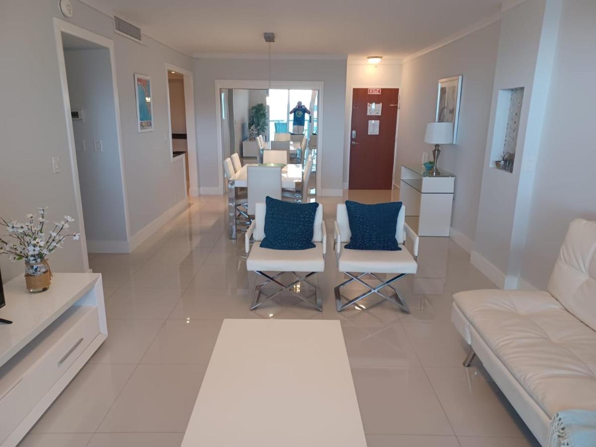 Hollywood On Beach Apartment Eksteriør bilde