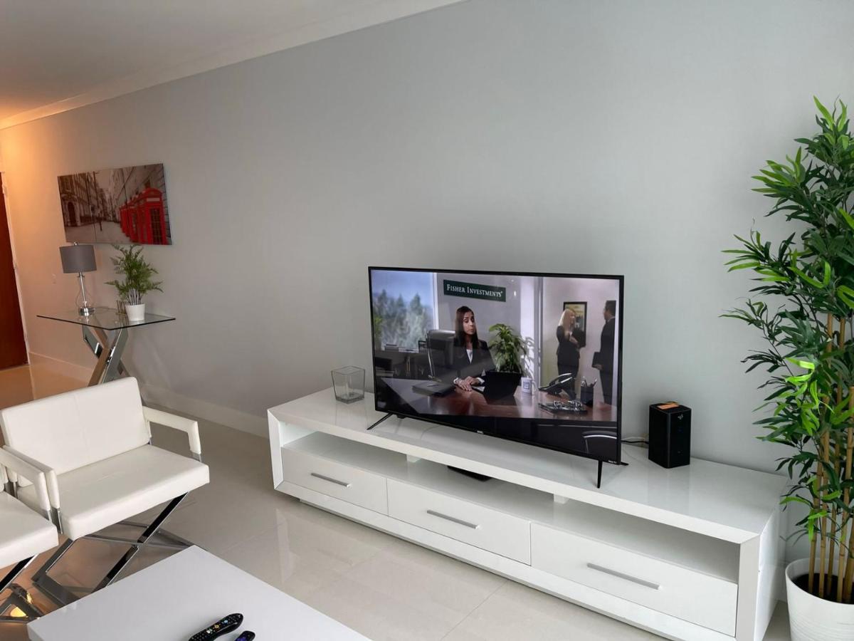 Hollywood On Beach Apartment Eksteriør bilde