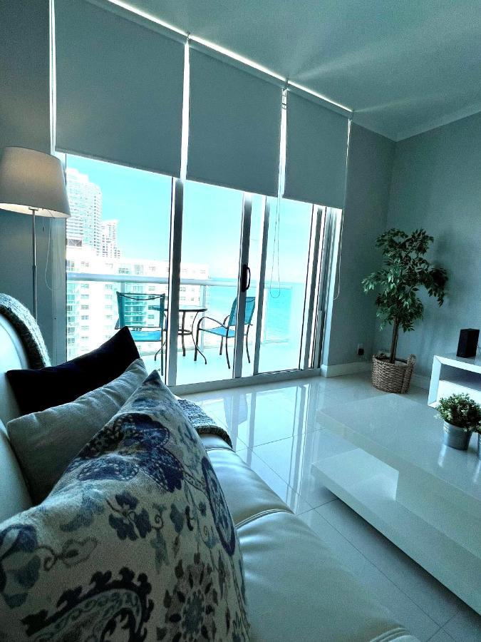 Hollywood On Beach Apartment Eksteriør bilde