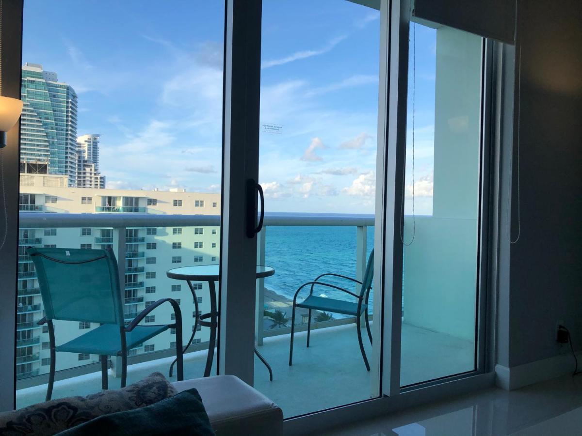 Hollywood On Beach Apartment Eksteriør bilde